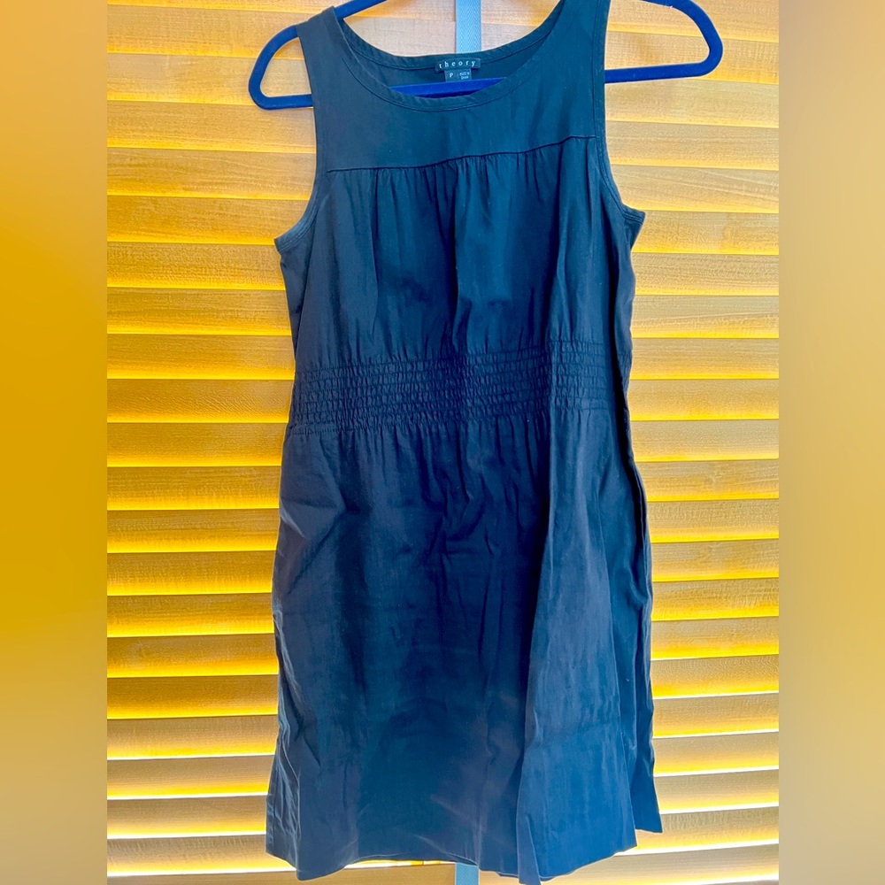 Theory Black linen dress P EUC